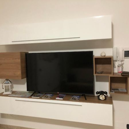 Ferienwohnung Luxury Affitti Brevi Marconia Exterior foto