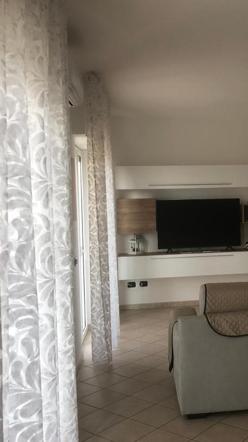 Ferienwohnung Luxury Affitti Brevi Marconia Exterior foto